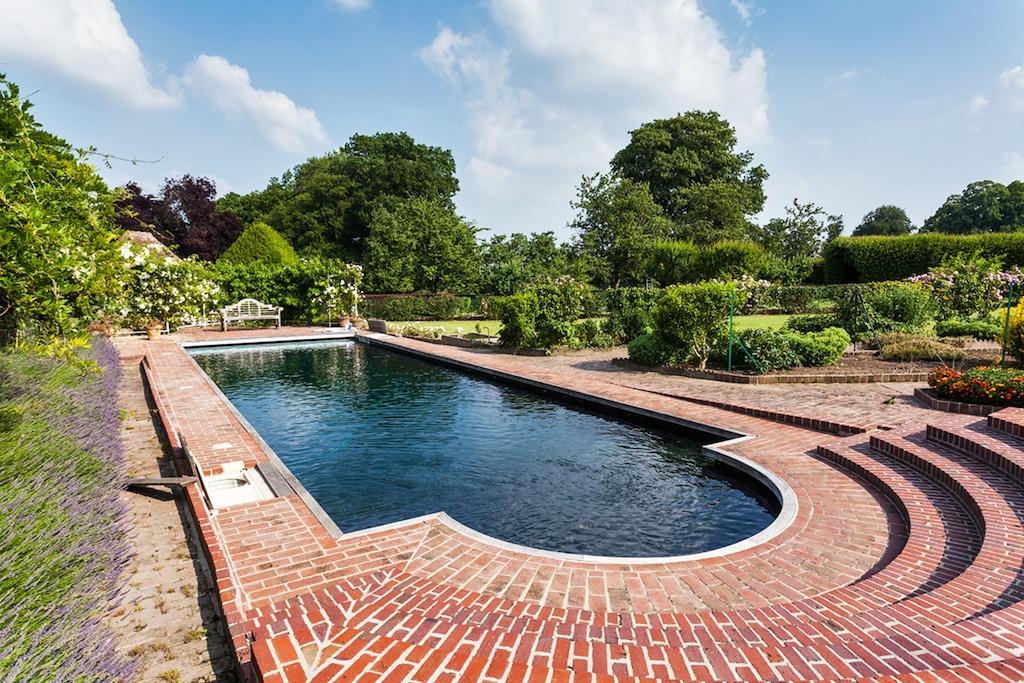 Chateau De Bouelles Bed & Breakfast นูฟชาเตล-ออง-เบร ภายนอก รูปภาพ