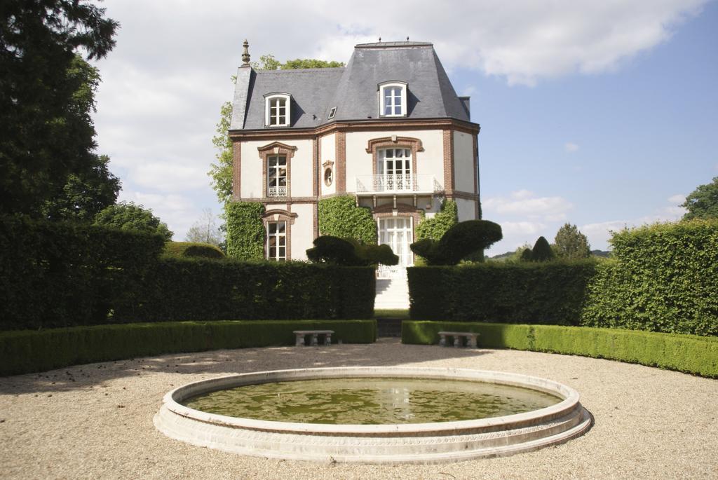 Chateau De Bouelles Bed & Breakfast นูฟชาเตล-ออง-เบร ภายนอก รูปภาพ